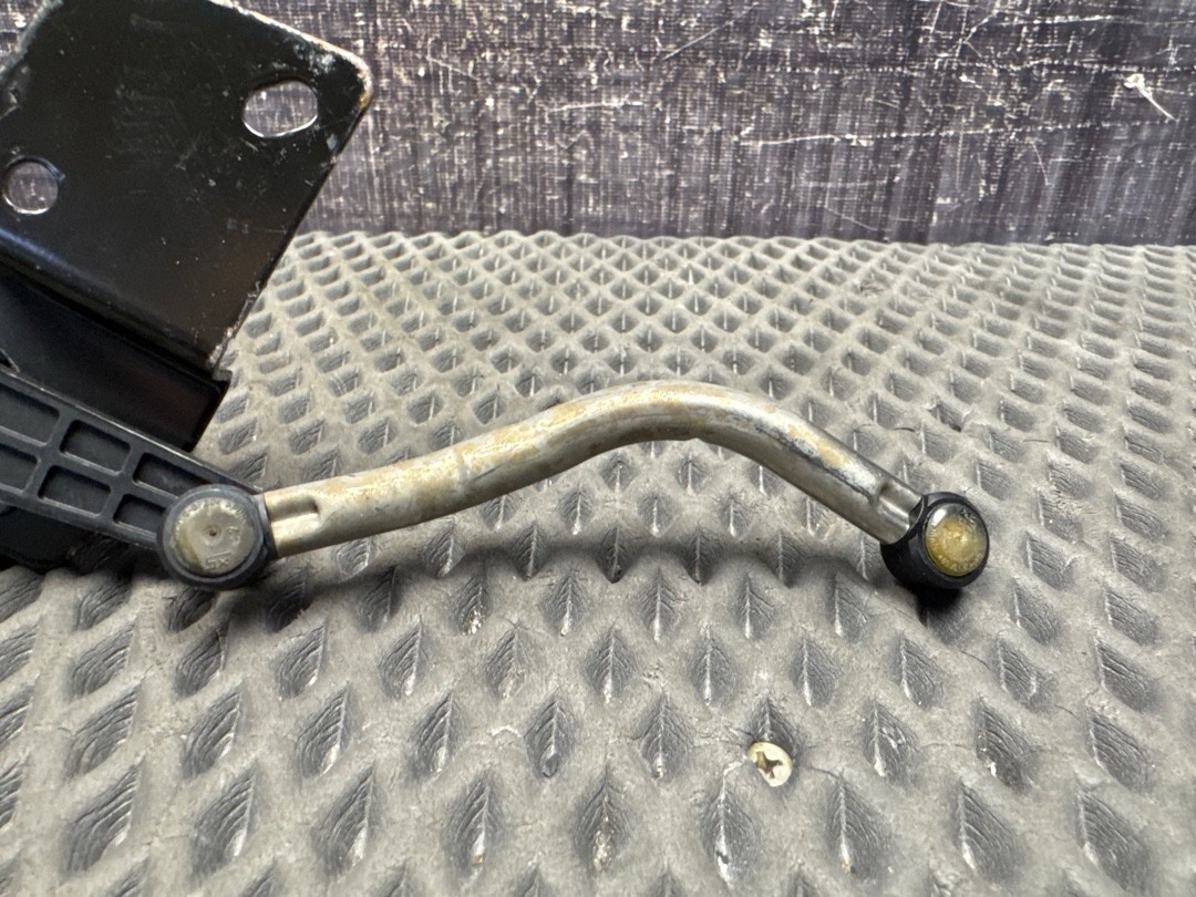 Датчик уровня подвески, 2720 рублей, Красноярск