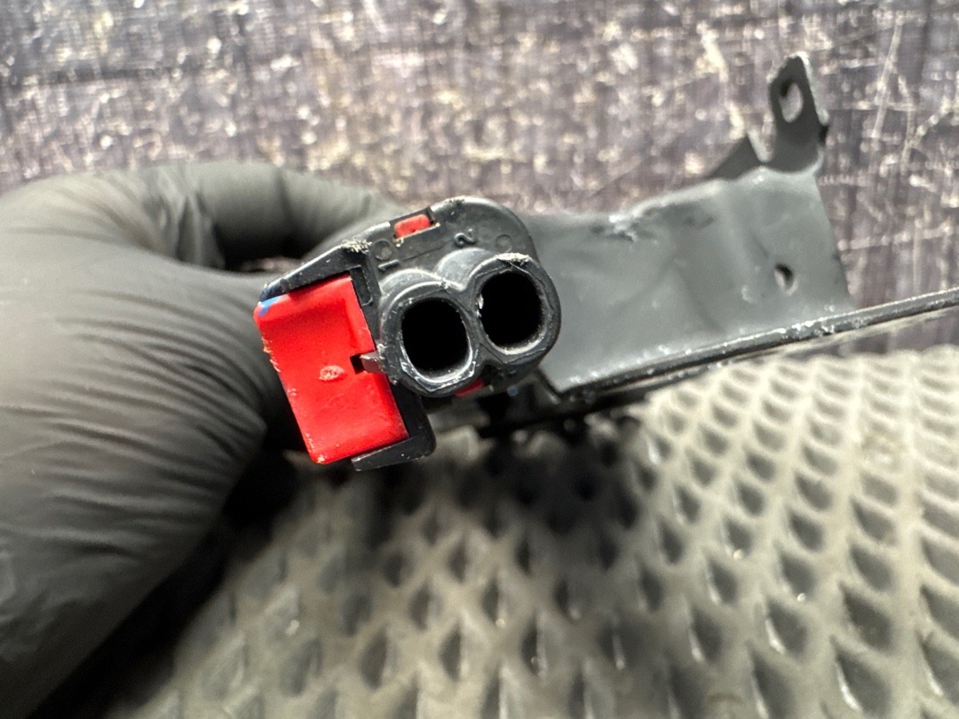 Замок капота, 3160 рублей, Красноярск