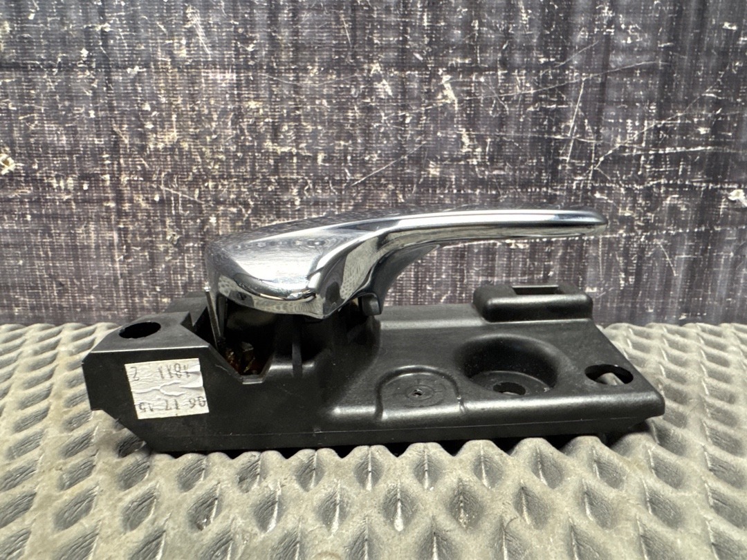 Ручка двери внутренняя, 970 рублей, Красноярск