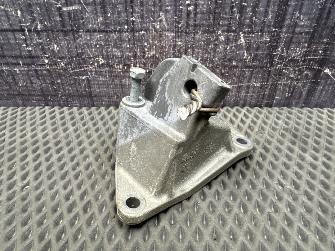 Кронштейн двигателя, 1510 рублей, Красноярск