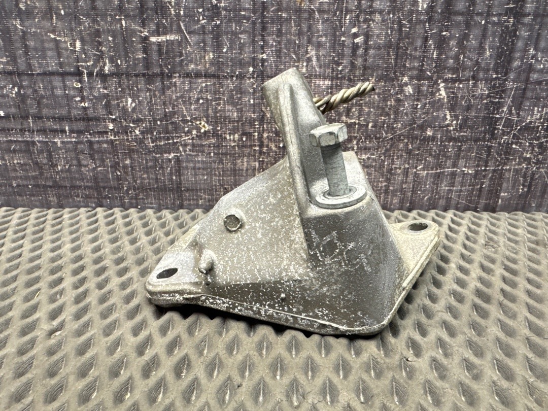 Кронштейн двигателя, 1510 рублей, Красноярск