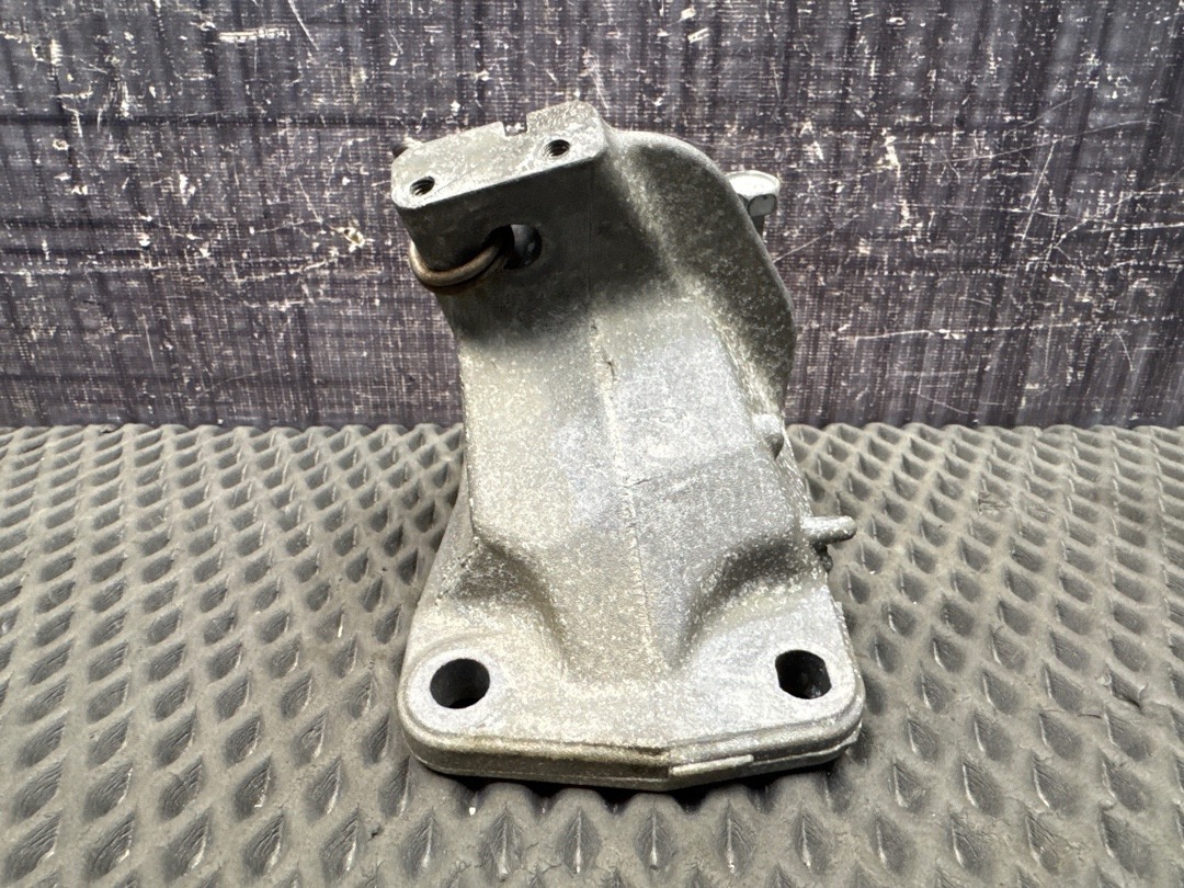 Кронштейн двигателя, 1510 рублей, Красноярск