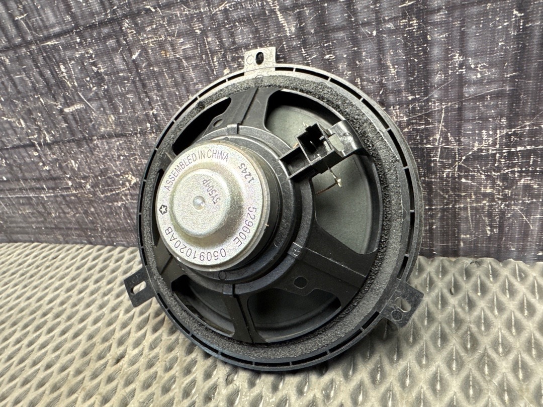 Динамик, 1430 рублей, Красноярск