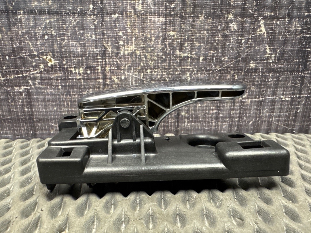 Ручка двери внутренняя, 970 рублей, Красноярск