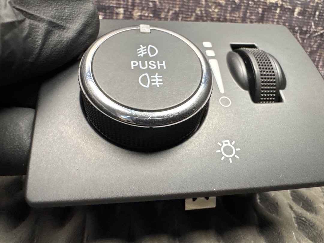 Переключатель света, 2260 рублей, Красноярск