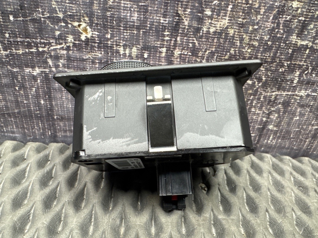 Переключатель света, 2260 рублей, Красноярск