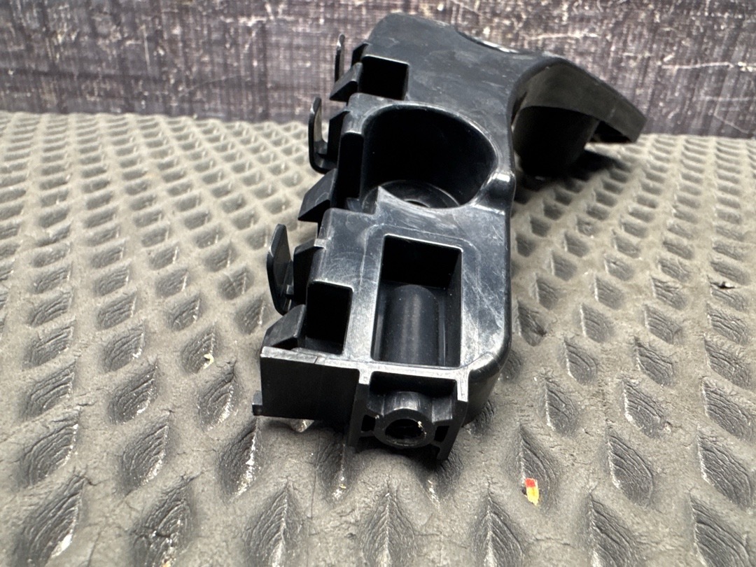 Крепление бампера, 2820 рублей, Красноярск