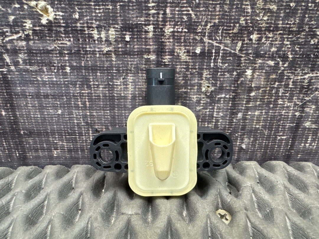 Датчик Airbag, 880 рублей, Красноярск