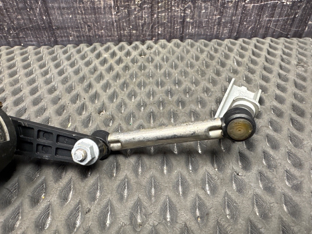 Датчик уровня подвески, 2360 рублей, Красноярск