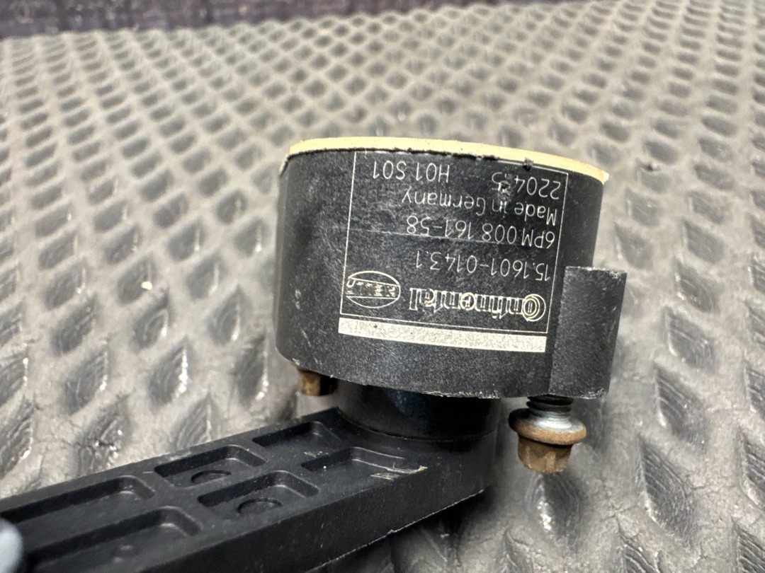 Датчик уровня подвески, 2360 рублей, Красноярск