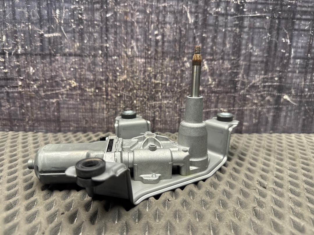 Мотор стеклоочистителя, 4880 рублей, Красноярск