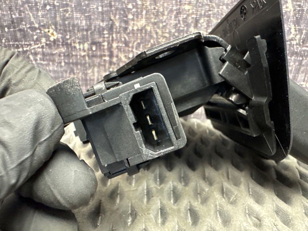 Замок крышки багажника, 3720 рублей, Красноярск