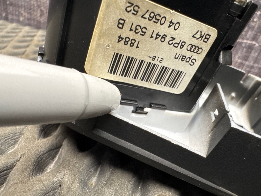 Переключатель света, 1210 рублей, Красноярск