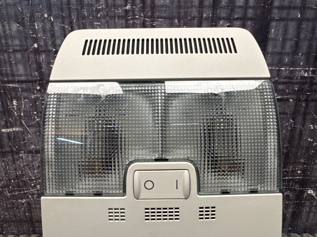 Плафон салона, 1170 рублей, Красноярск