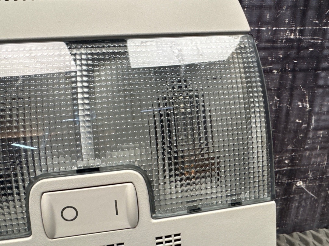 Плафон салона, 1170 рублей, Красноярск