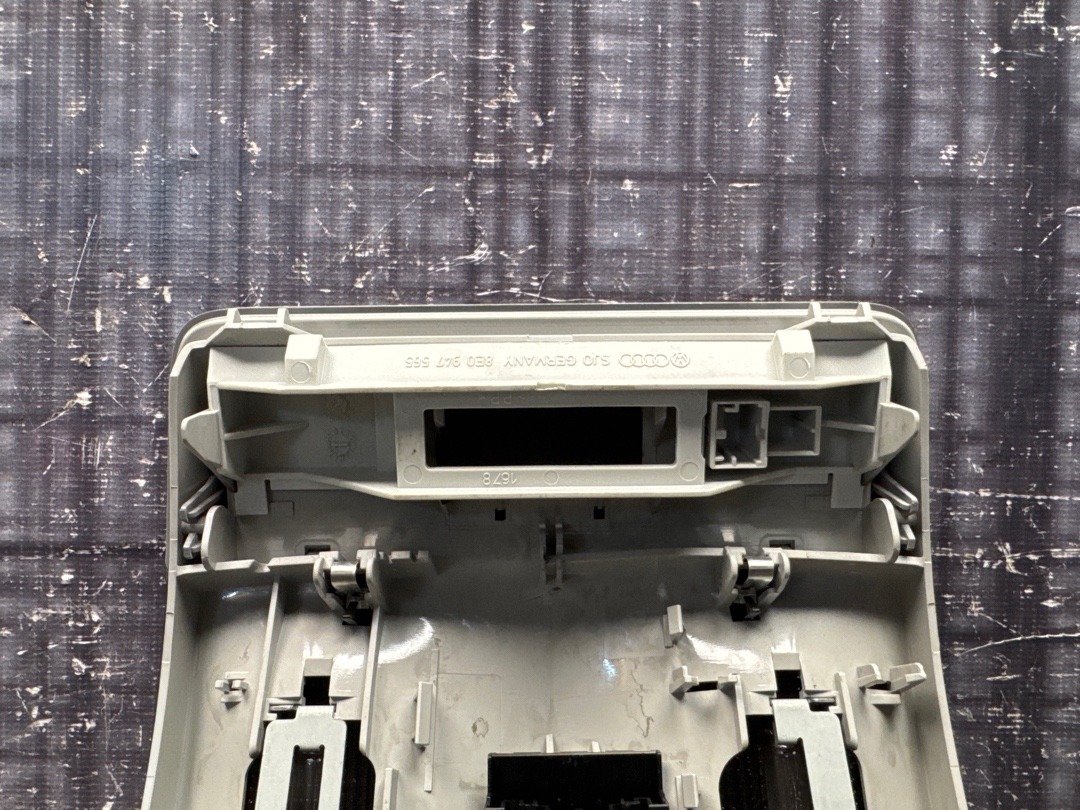 Плафон салона, 1170 рублей, Красноярск