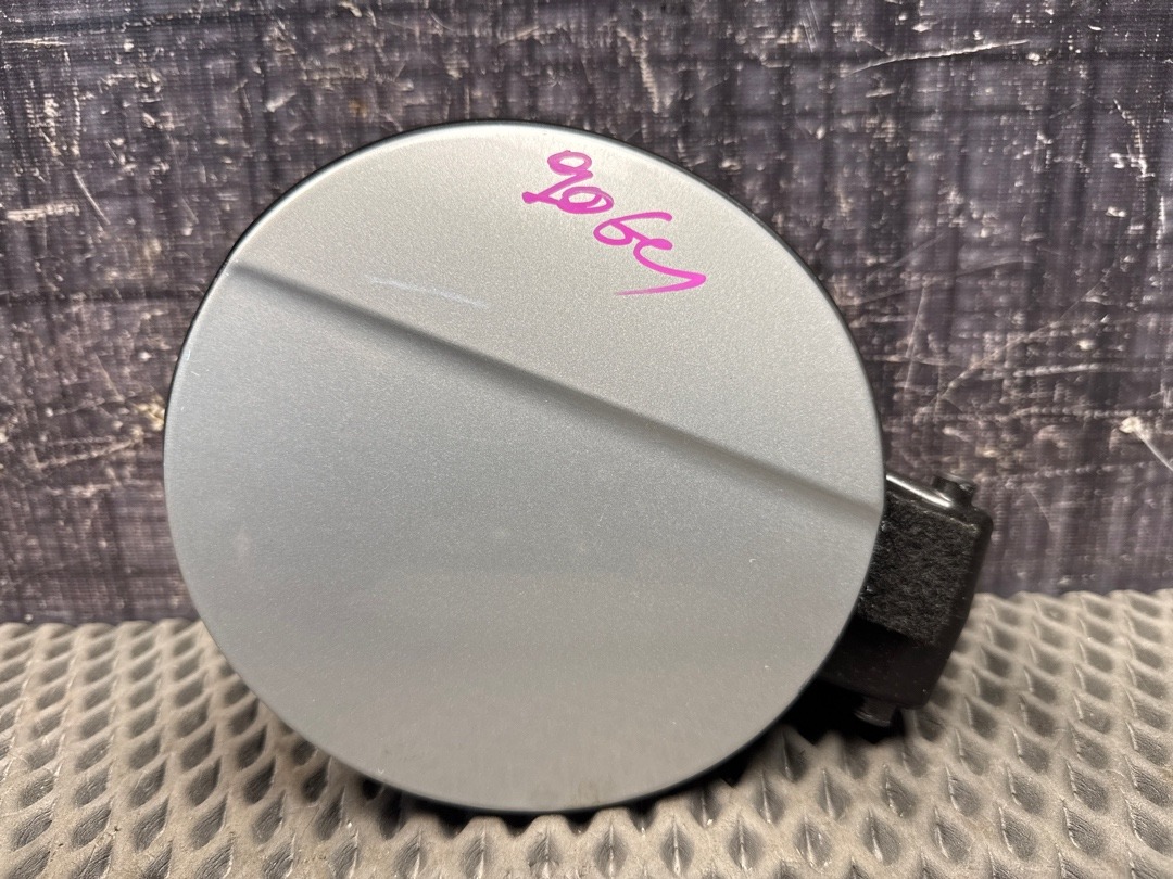 Лючок бензобака, 1340 рублей, Красноярск