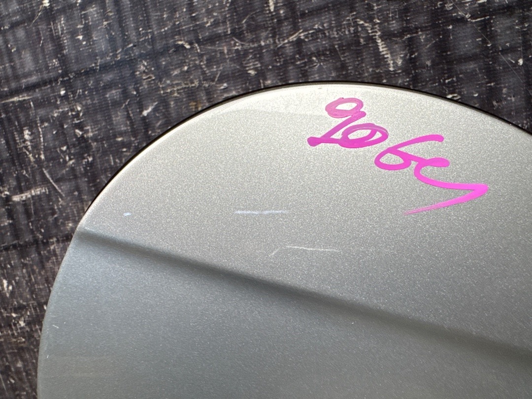 Лючок бензобака, 1340 рублей, Красноярск