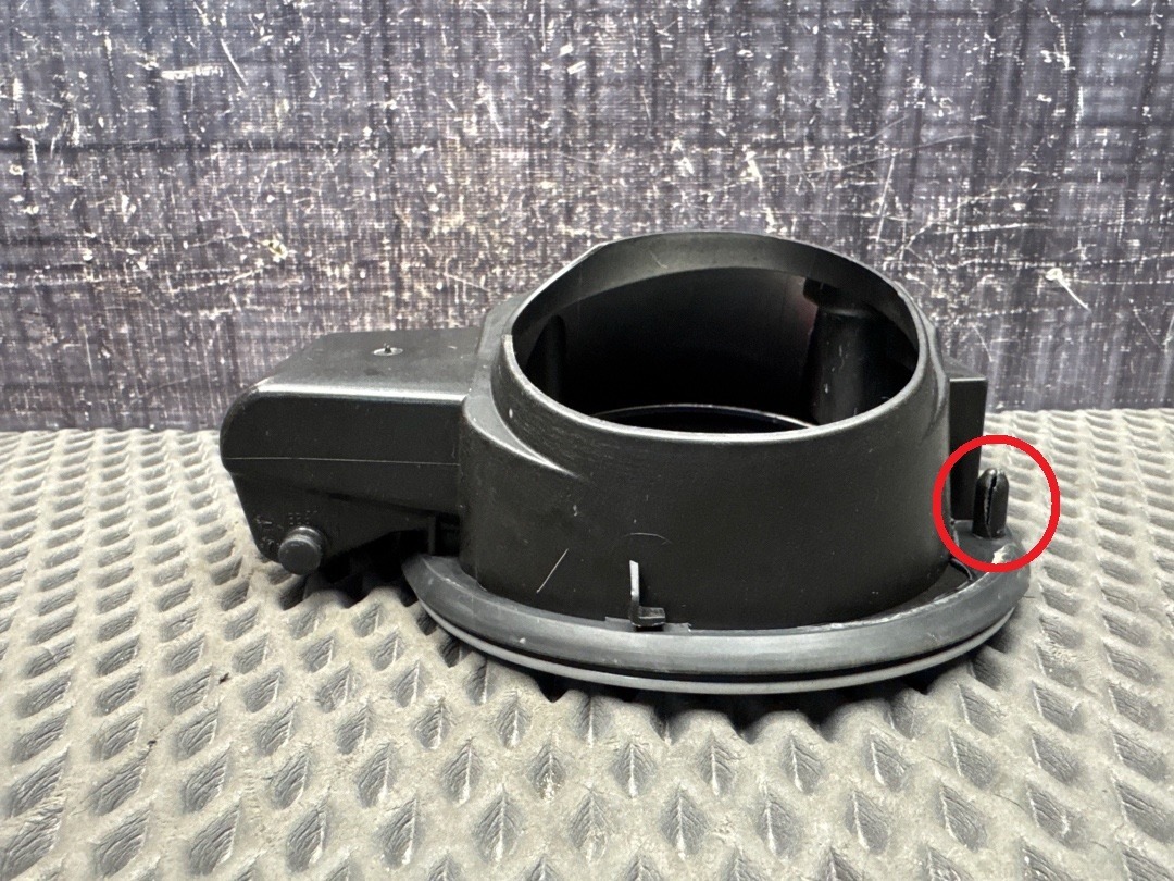 Лючок бензобака, 1340 рублей, Красноярск