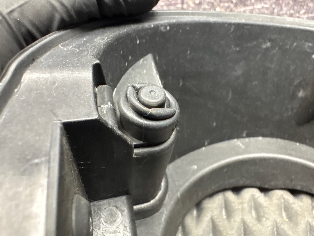 Лючок бензобака, 1340 рублей, Красноярск