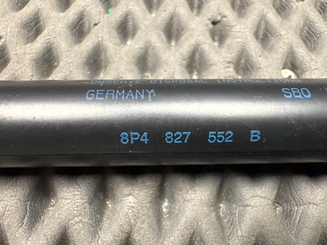 Амортизатор багажника, 610 рублей, Красноярск