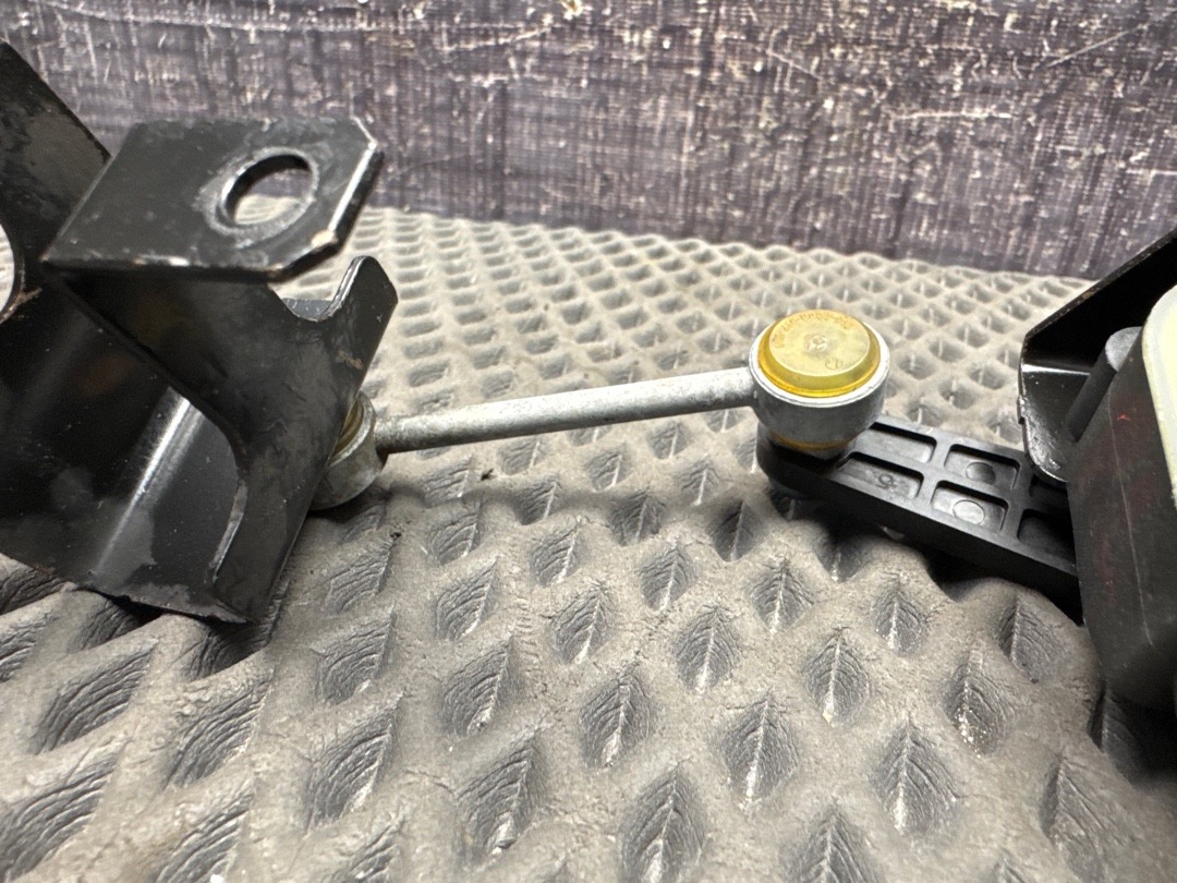 Датчик уровня подвески, 3070 рублей, Красноярск