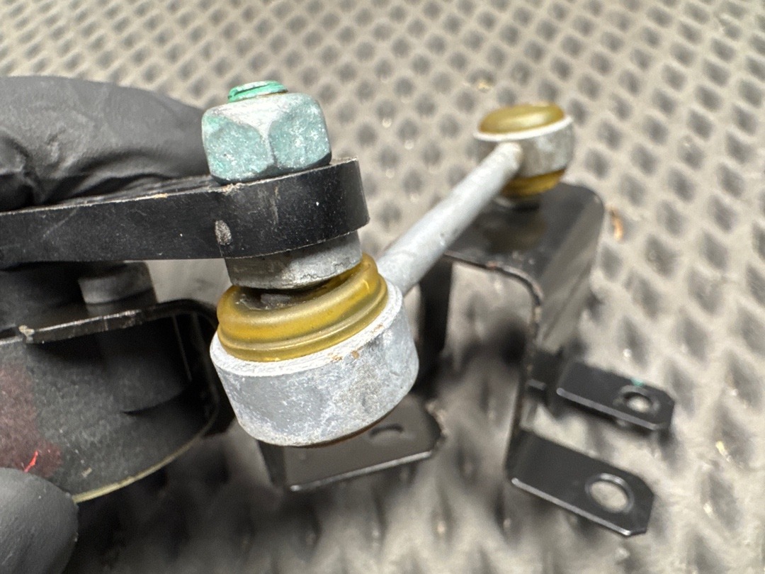 Датчик уровня подвески, 3070 рублей, Красноярск