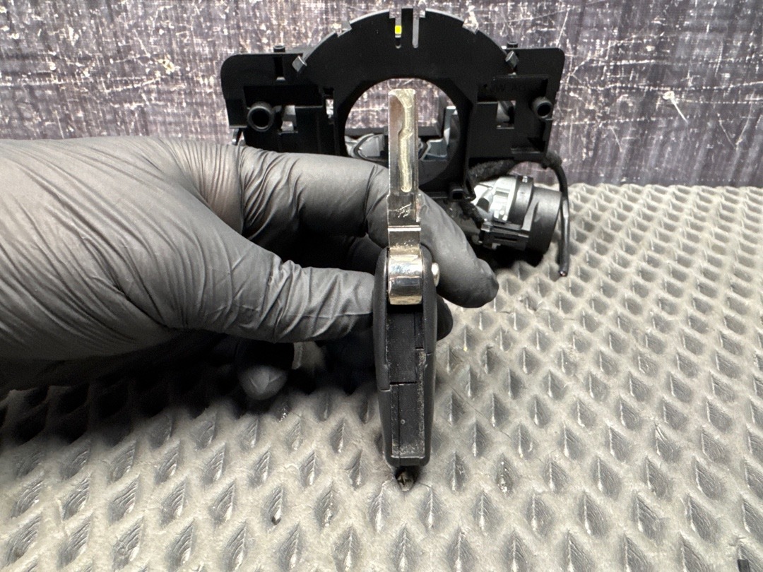 Замок зажигания, 5120 рублей, Красноярск