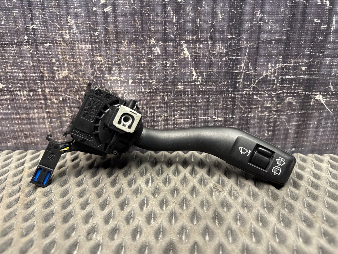 Подрулевой переключатель, 1070 рублей, Красноярск