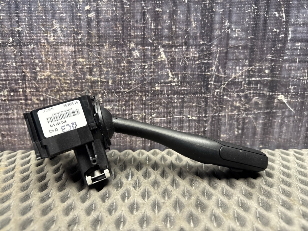 Подрулевой переключатель, 1070 рублей, Красноярск