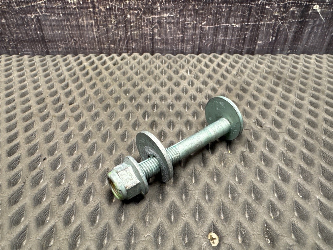 Болт развальный, 710 рублей, Красноярск