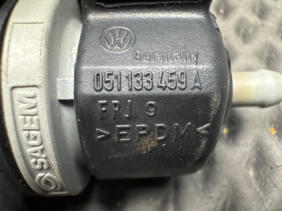 Клапан вентиляции топливного бака, 2760 рублей, Красноярск