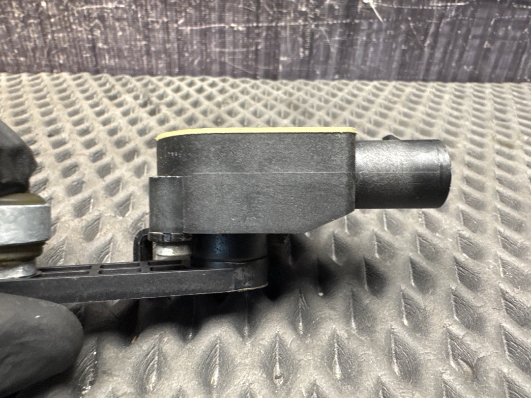 Датчик уровня подвески, 3240 рублей, Красноярск