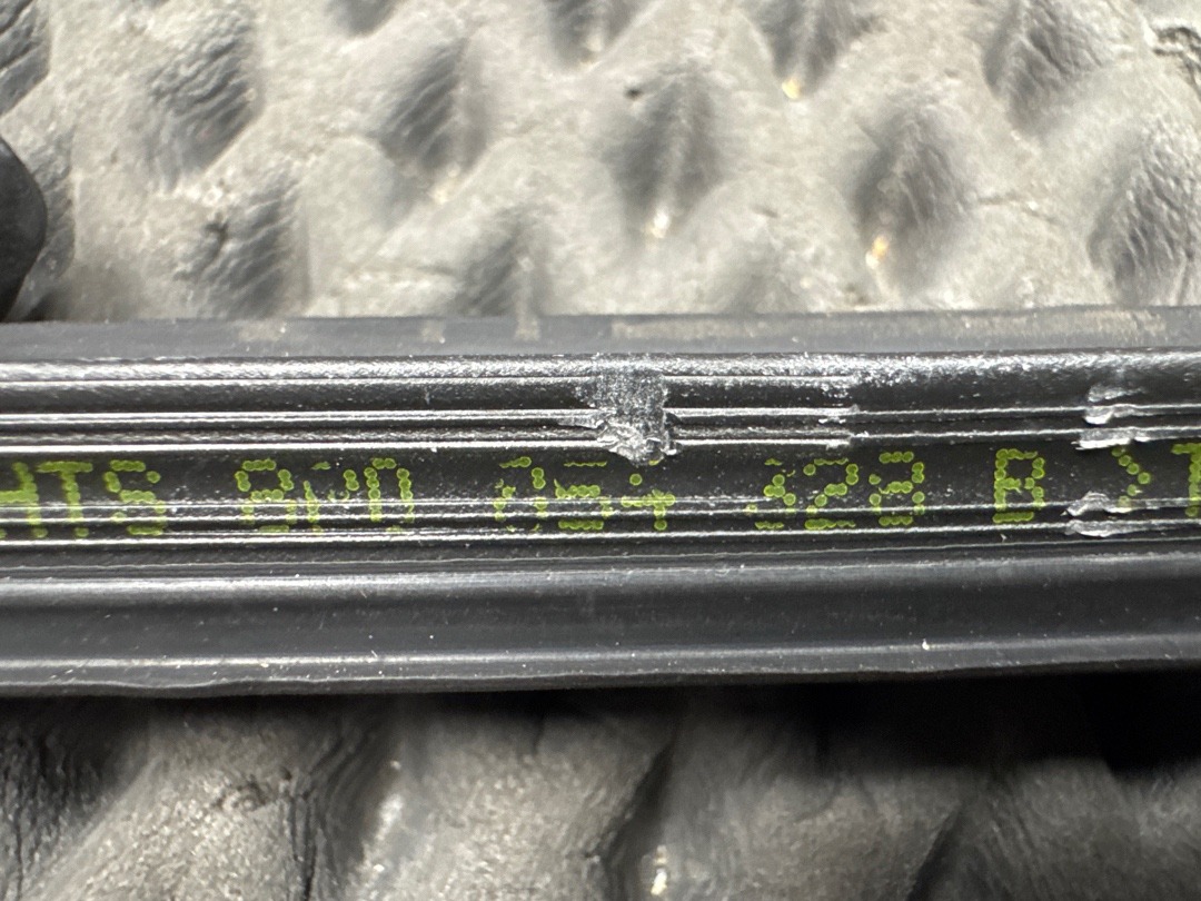 Молдинг лобового стекла, 2310 рублей, Красноярск