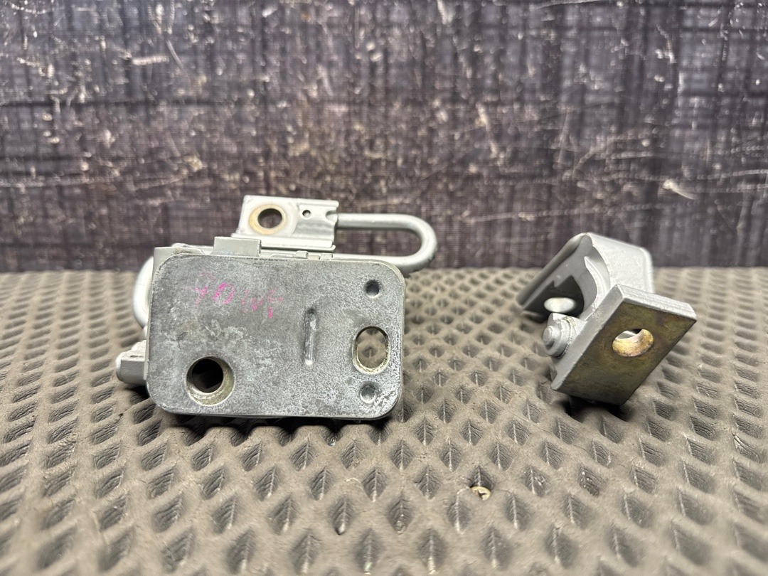 Петля двери, 3010 рублей, Красноярск