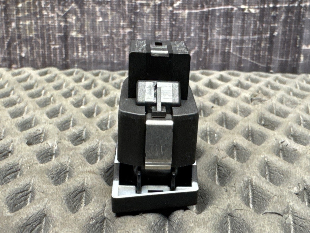 Кнопка центрального замка, 630 рублей, Красноярск