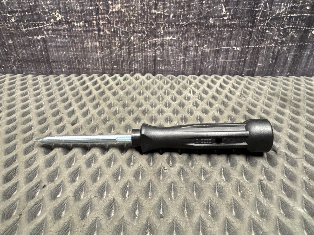 Отвертка, 720 рублей, Красноярск