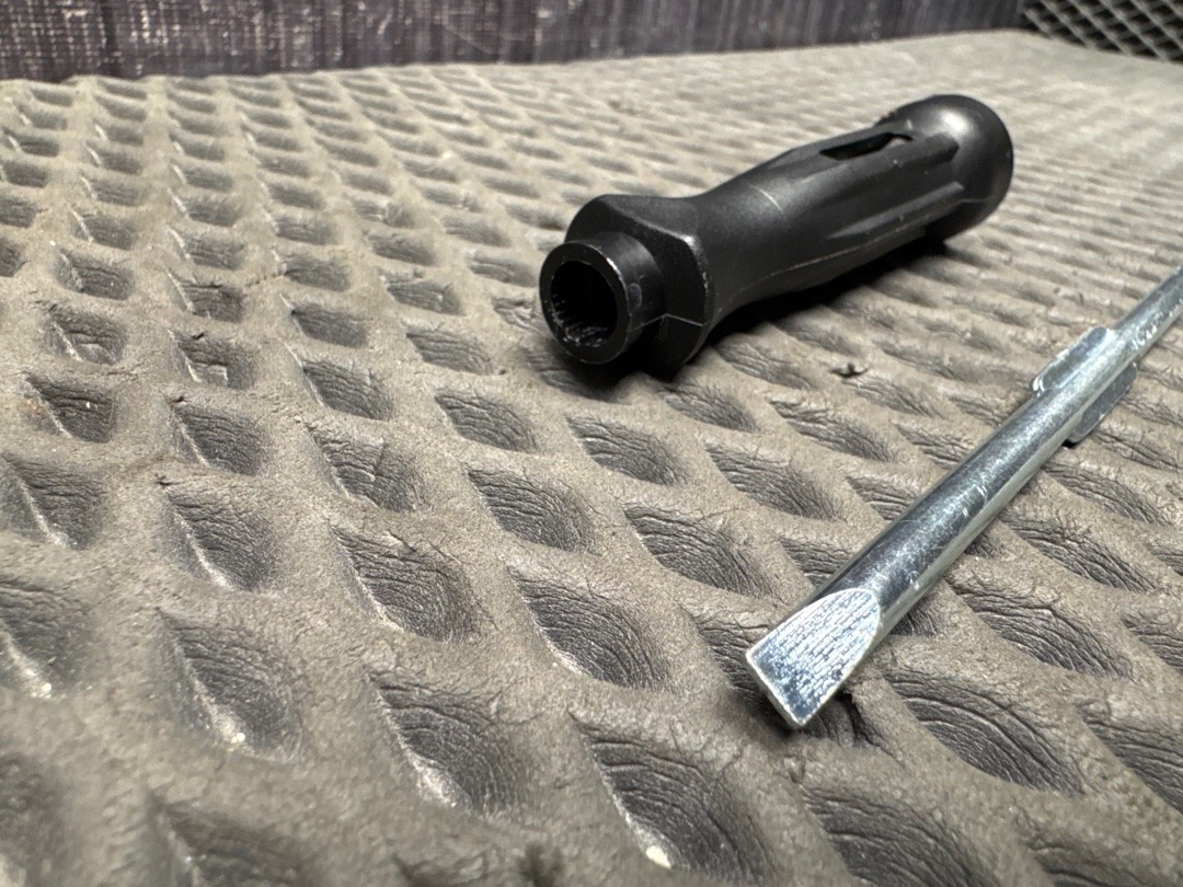 Отвертка, 720 рублей, Красноярск