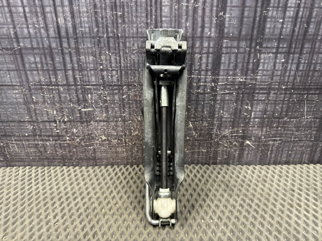 Домкрат, 2360 рублей, Красноярск