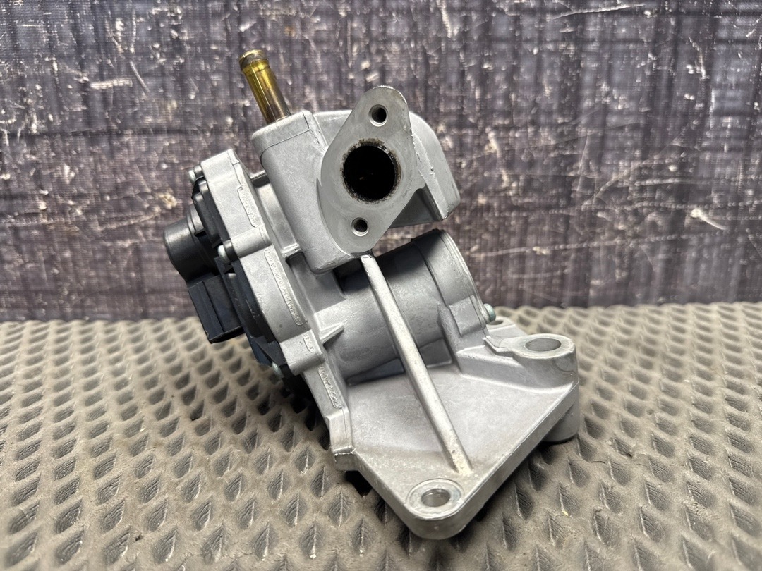 Клапан рециркуляции выхлопных газов, 7210 рублей, Красноярск