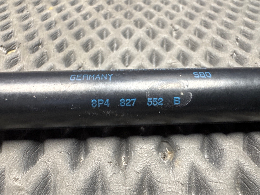 Амортизатор багажника, 610 рублей, Красноярск