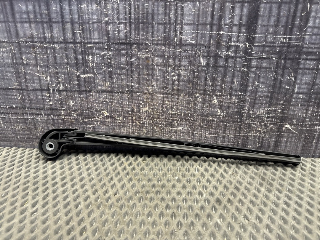 Дворник, 1730 рублей, Красноярск