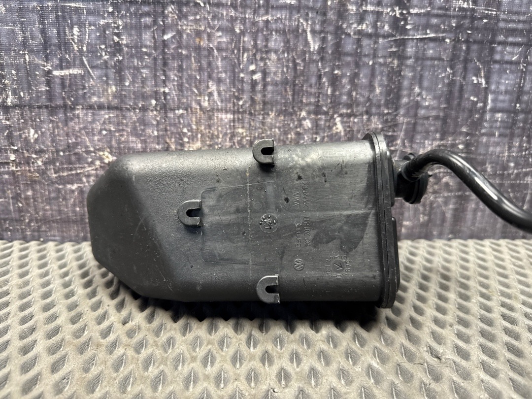 Адсорбер (фильтр паров топлива), 1740 рублей, Красноярск