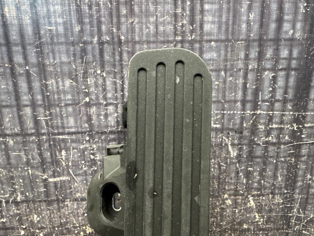 Педаль газа, 1140 рублей, Красноярск