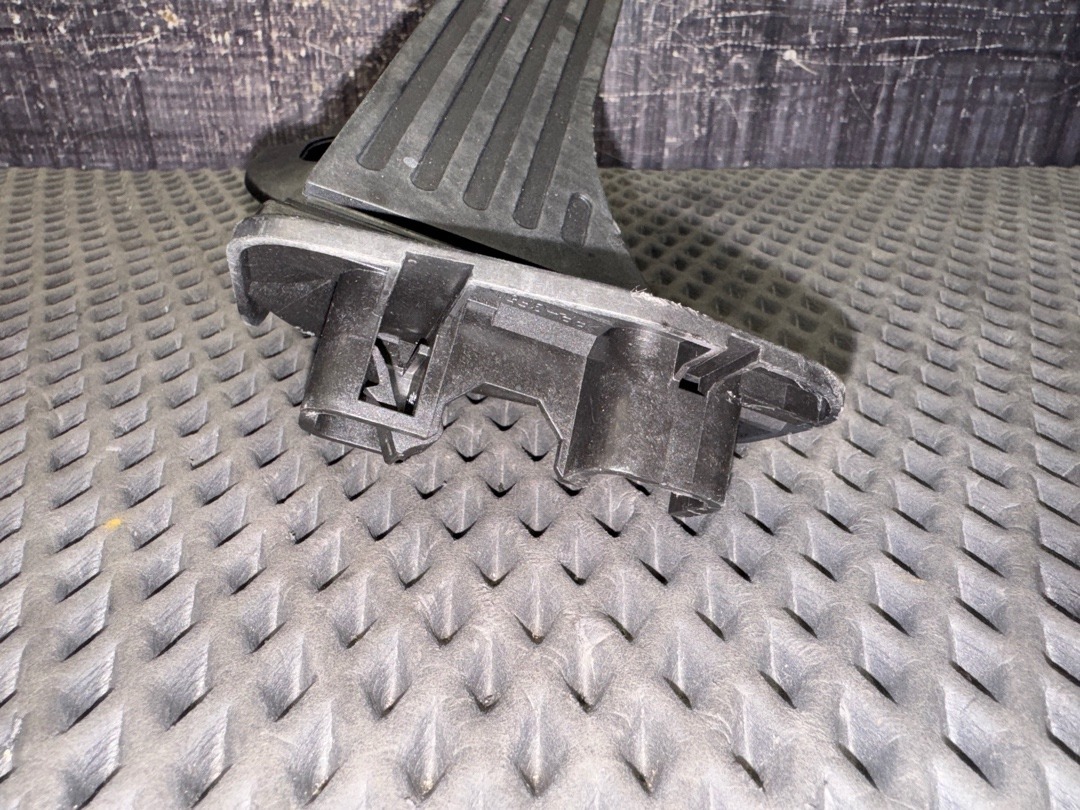 Педаль газа, 1140 рублей, Красноярск