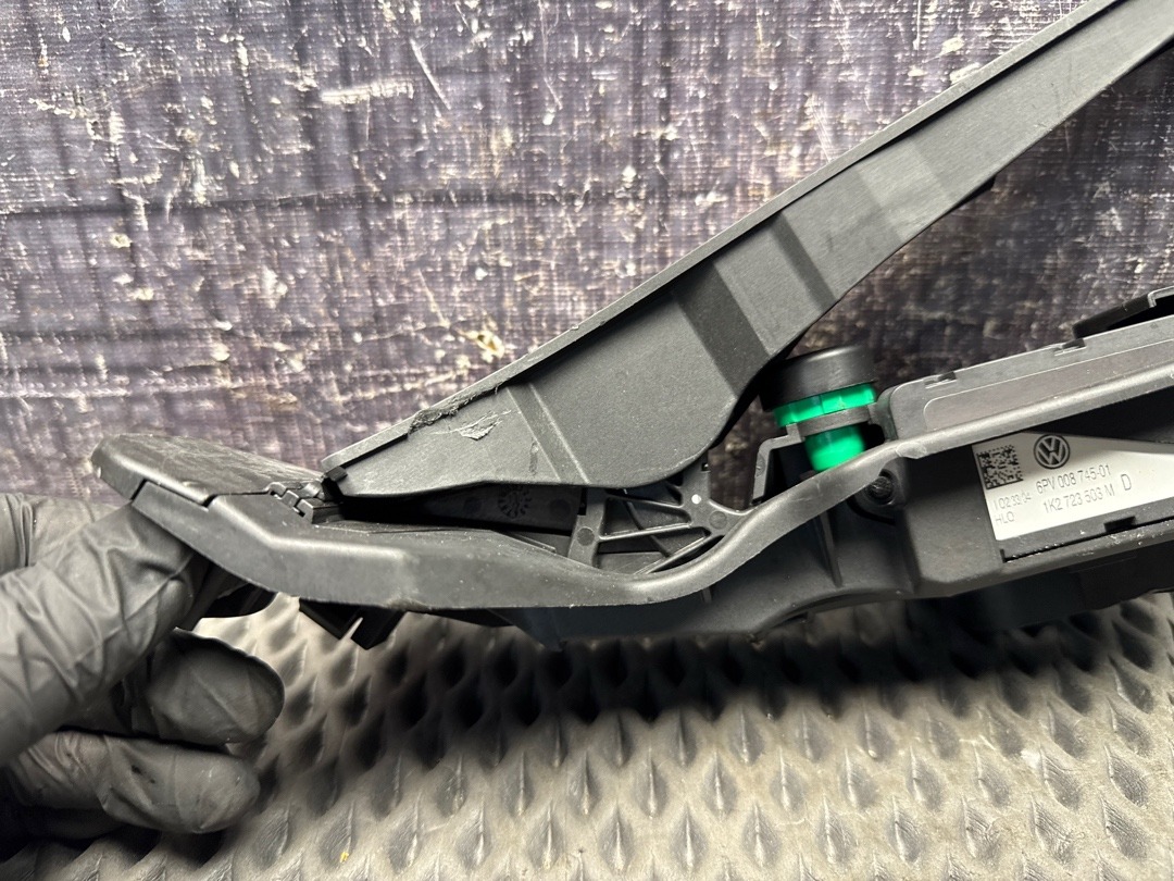 Педаль газа, 1140 рублей, Красноярск