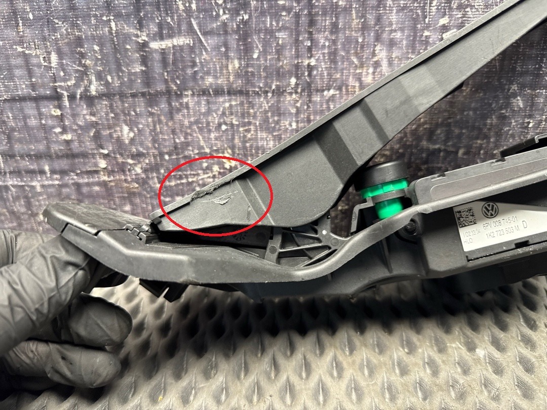 Педаль газа, 1140 рублей, Красноярск