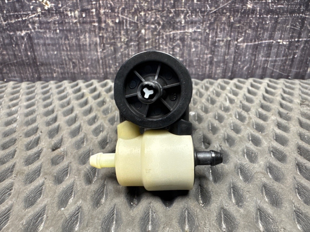 Мотор бачка стеклоомывателя, 970 рублей, Красноярск