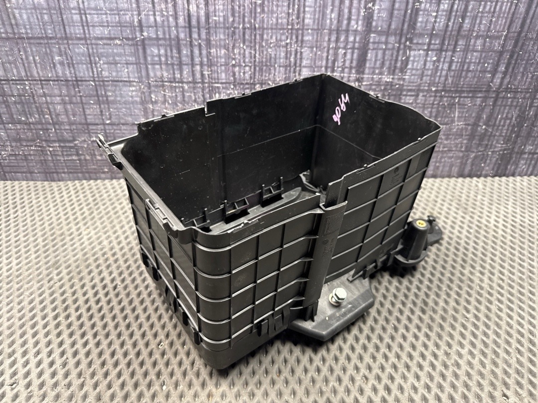 Кожух аккумулятора, 2830 рублей, Красноярск