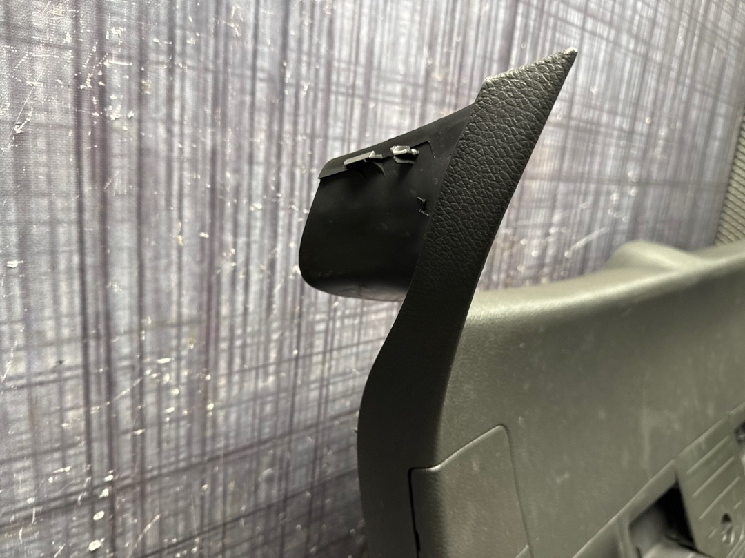 Обшивка крышки багажника, 1880 рублей, Красноярск